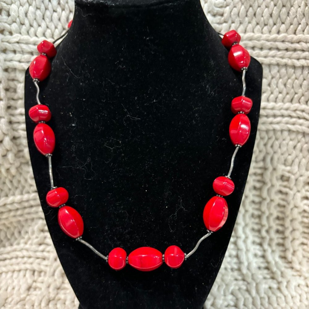 Donna Dressler beaded station necklace sterling silver